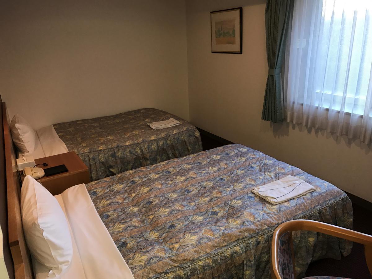Shinsayama Hotel Sayama Exterior photo